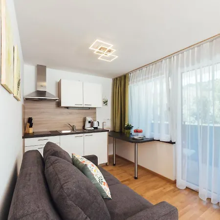 Hollunder By Interhome